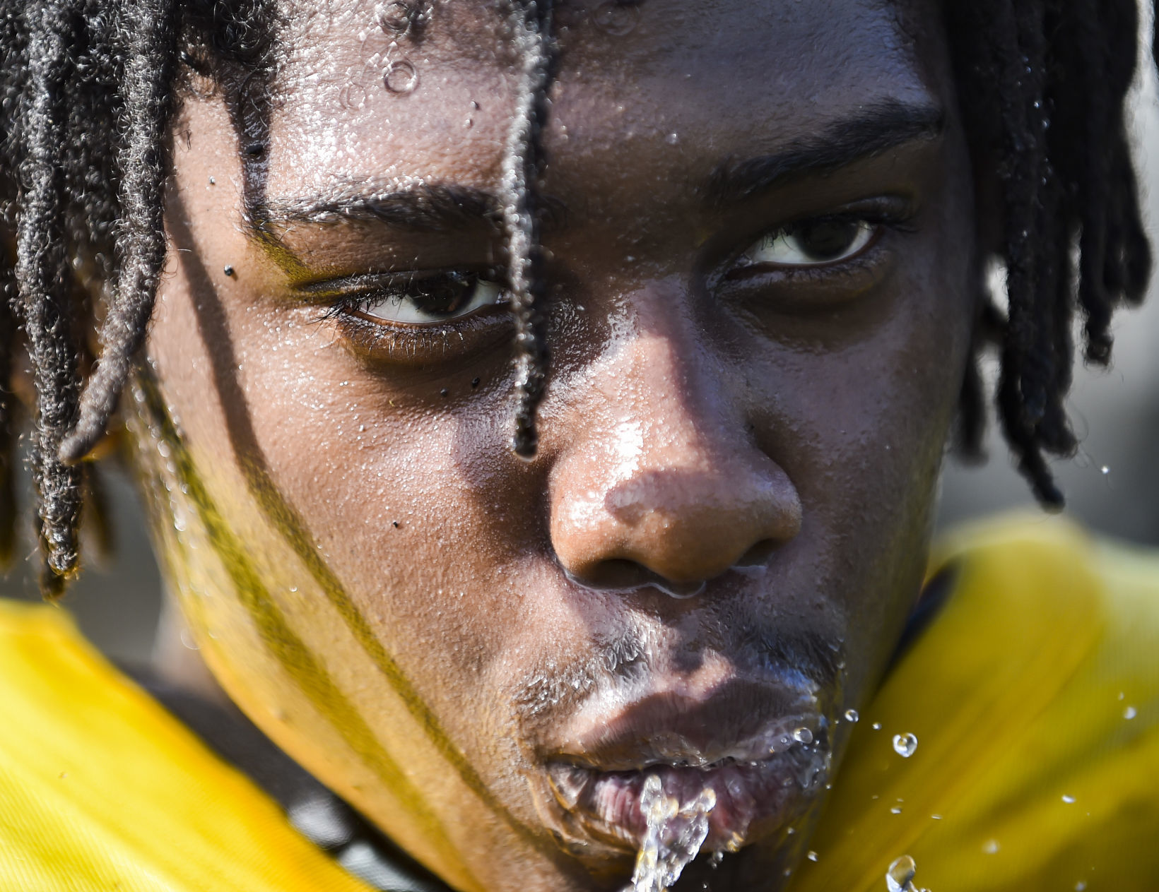 082019-qct-spt-bett football-24.jpg